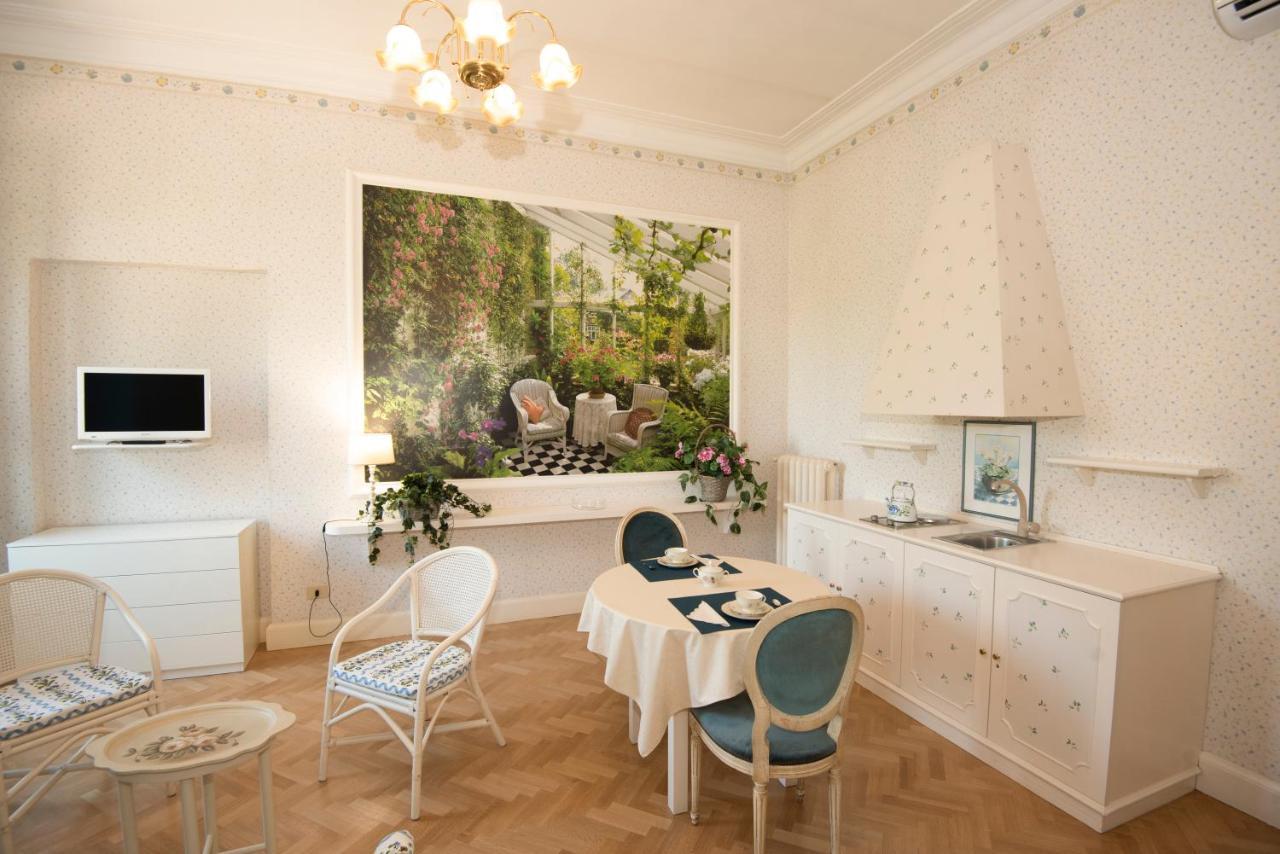 Giardino Del Lago Рим Экстерьер фото